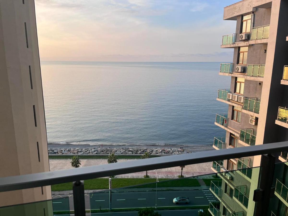 The Fresh Wave Hotel Batumi Ngoại thất bức ảnh
