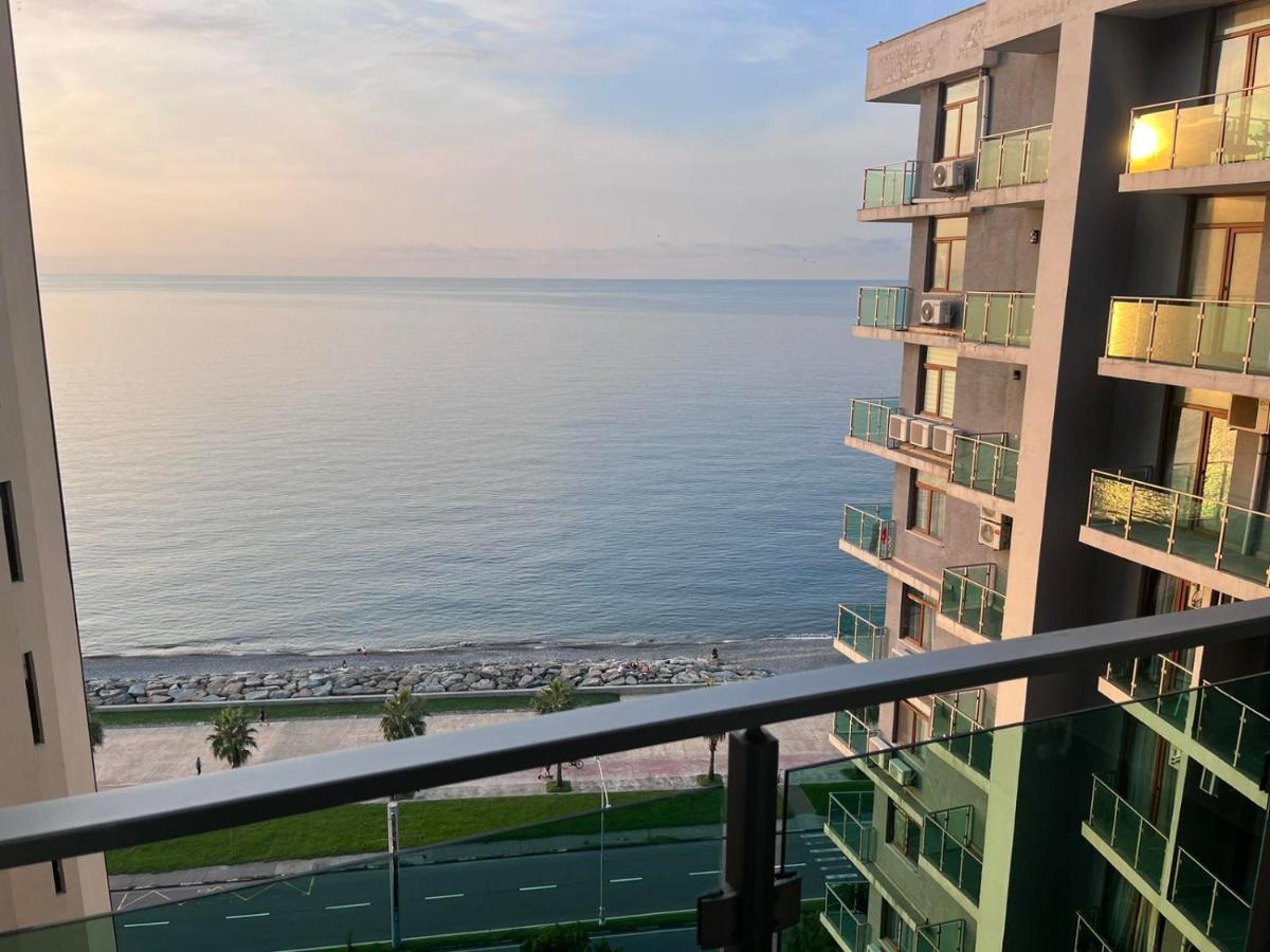 The Fresh Wave Hotel Batumi Ngoại thất bức ảnh