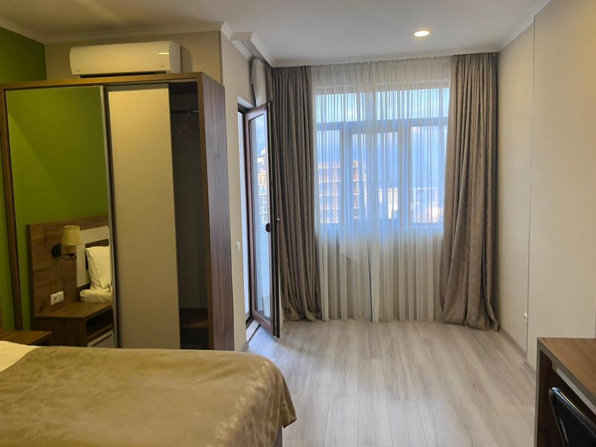 The Fresh Wave Hotel Batumi Ngoại thất bức ảnh